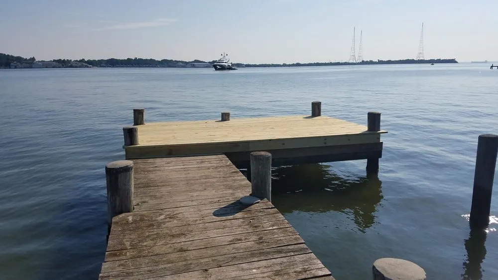 Professional garden landscaping experts serving Severna Park, MD - Bruce Building & Landscapes