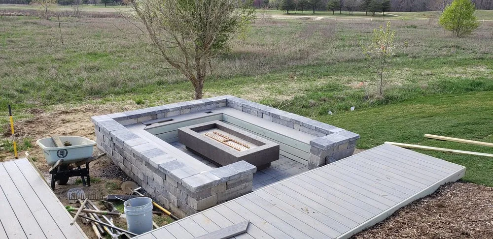 Professional outdoor landscaping in Severna Park, MD by Bruce Building & Landscapes