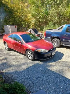 Bruce cutting grass& repairs Logo