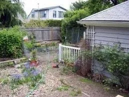 Trusted yard cleanup service in Forest Park, IL by Bruce Lawn Service