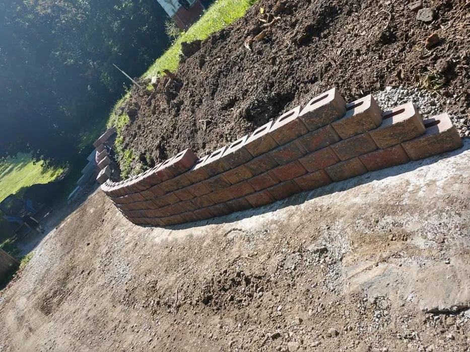 Professional garden landscaping experts serving Bedford, IA - Brumfield Seeding and Landscaping