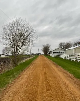 Brummer Construction and Outdoor Services Logo