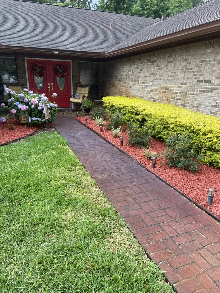 Reliable lawn mowing service in Jacksonville, FL - Bruschke Land and Tree Services