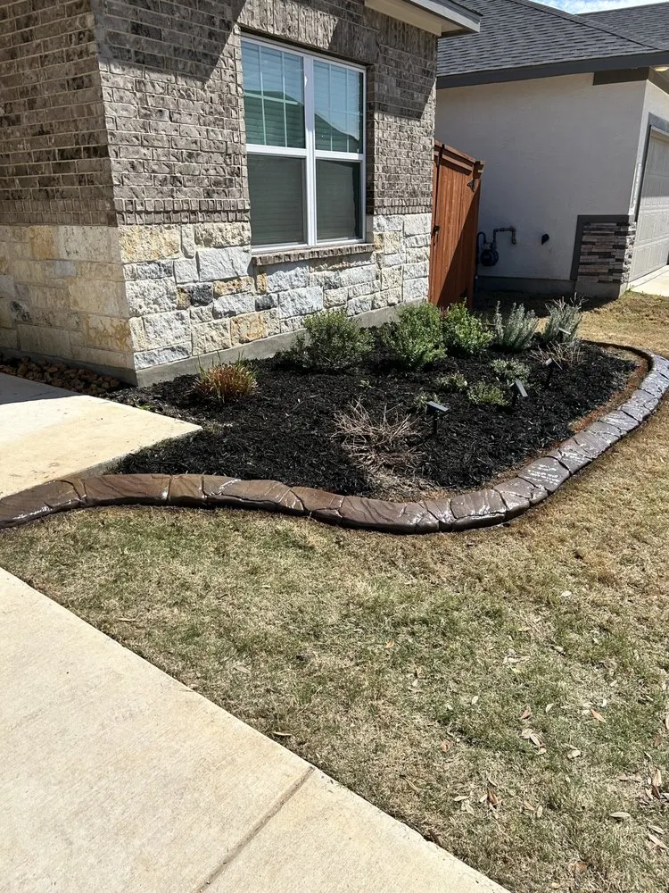 Top-rated lawn mowing service with custom design across Pleasanton, TX - Brush Country Curbs & Borders
