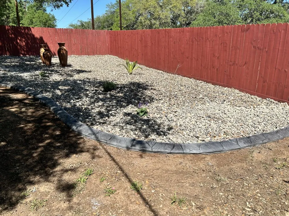 Expert landscape design in Pleasanton, TX - Brush Country Curbs & Borders