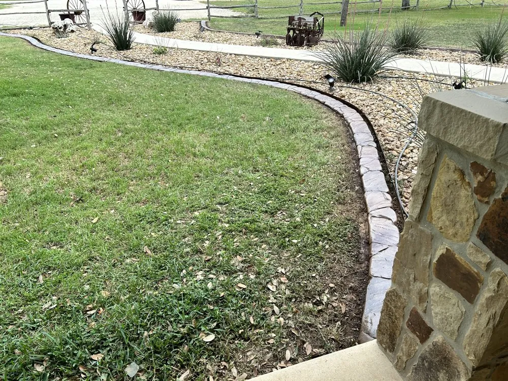 Reliable garden landscaping experts serving Pleasanton, TX - Brush Country Curbs & Borders