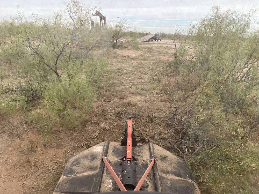 Affordable lawn care service in Midland, TX - Brush Hog Tractor Services