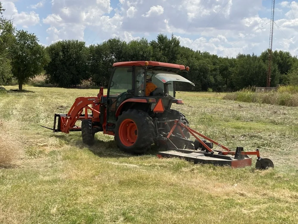 Affordable lawn care service in Midland, TX - Brush Hog Tractor Services