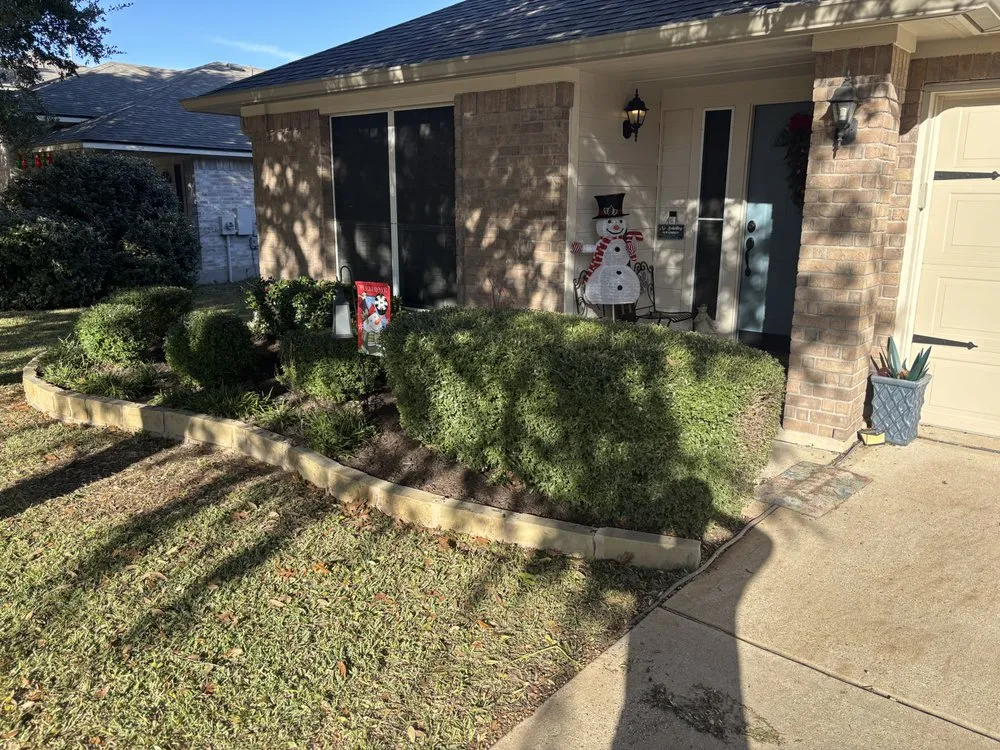 Custom residential landscaping in Round Rock, TX - Brushy Creek Lawn Care & Landscape