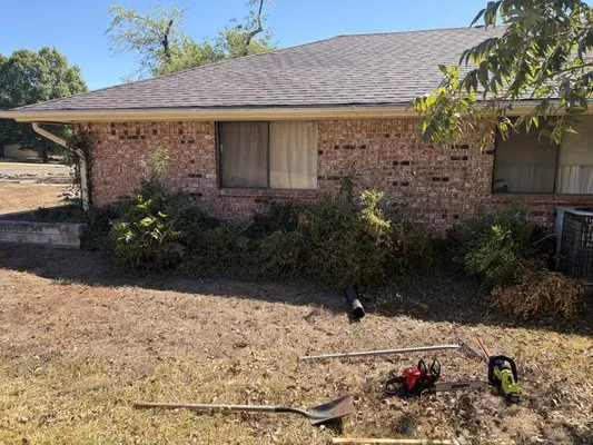 Brushy Creek Lawn Care & Landscape Logo