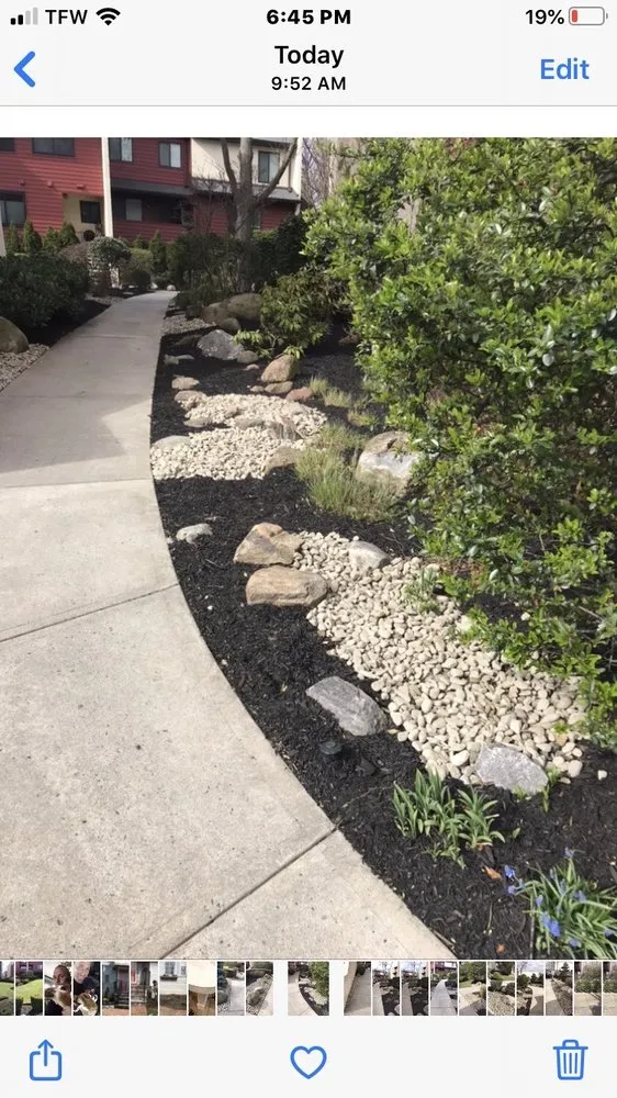 Custom landscaping services in Nutley, NJ by Bruzzi Landscaping