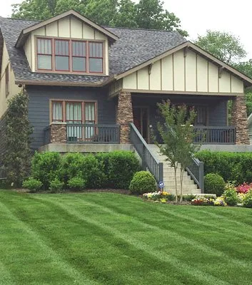 Top-rated lawn care service with custom design in Nashville, TN by Bryan Lawn Care