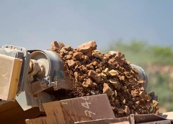 Expert outdoor landscaping in Shakopee, MN by Bryan Rock Products - Shakopee/Hwy 169 Quarry