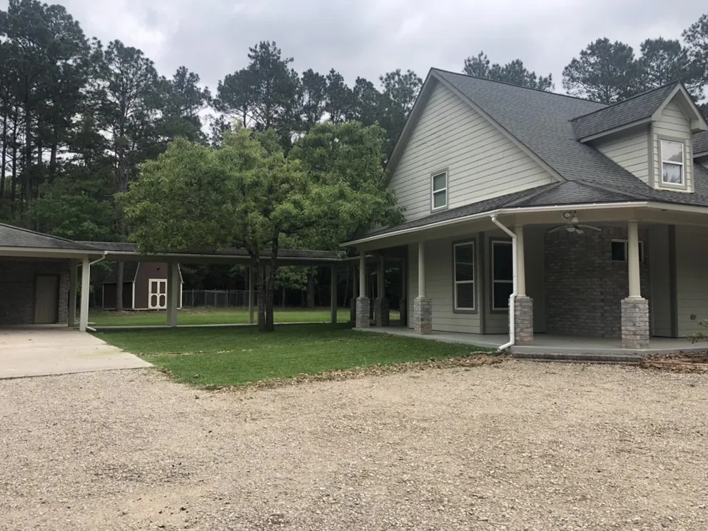 Reliable lawn care service in Houston, TX - Bryan's Lawn Care & Service