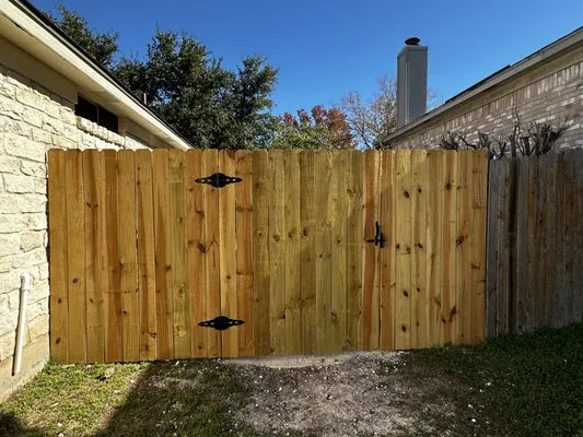 Bryan's Premium Lawn & Tree Care Logo