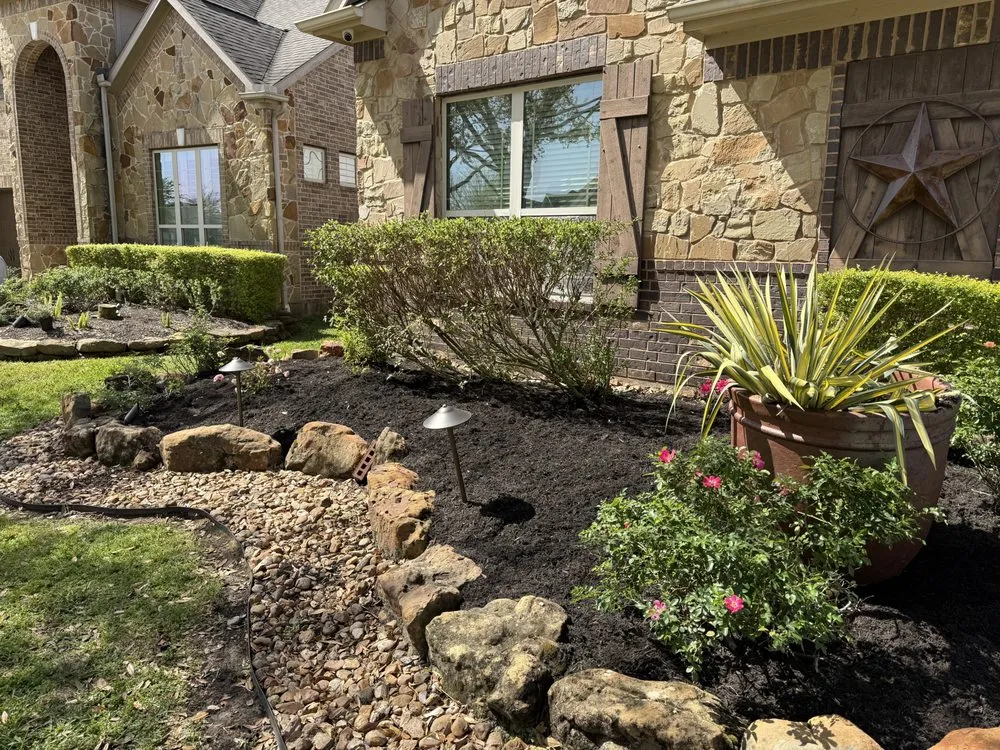 Affordable residential landscaping in Alvin, TX - Bryan’s Tree Care & Landscaping