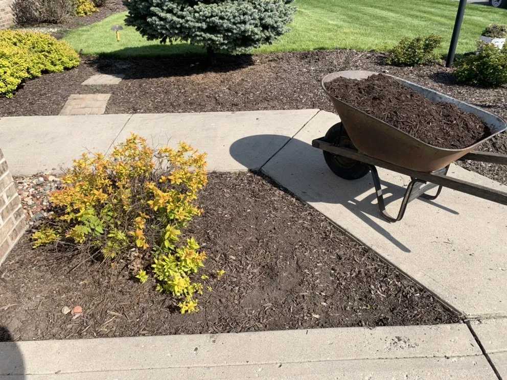 Top-rated landscaping services experts serving Auburn, IN - Bryant Lawn and Landscape