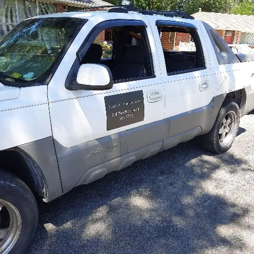 Affordable garden landscaping for beautiful yards in Godfrey, IL by Bryant's Affordable Lawn Services