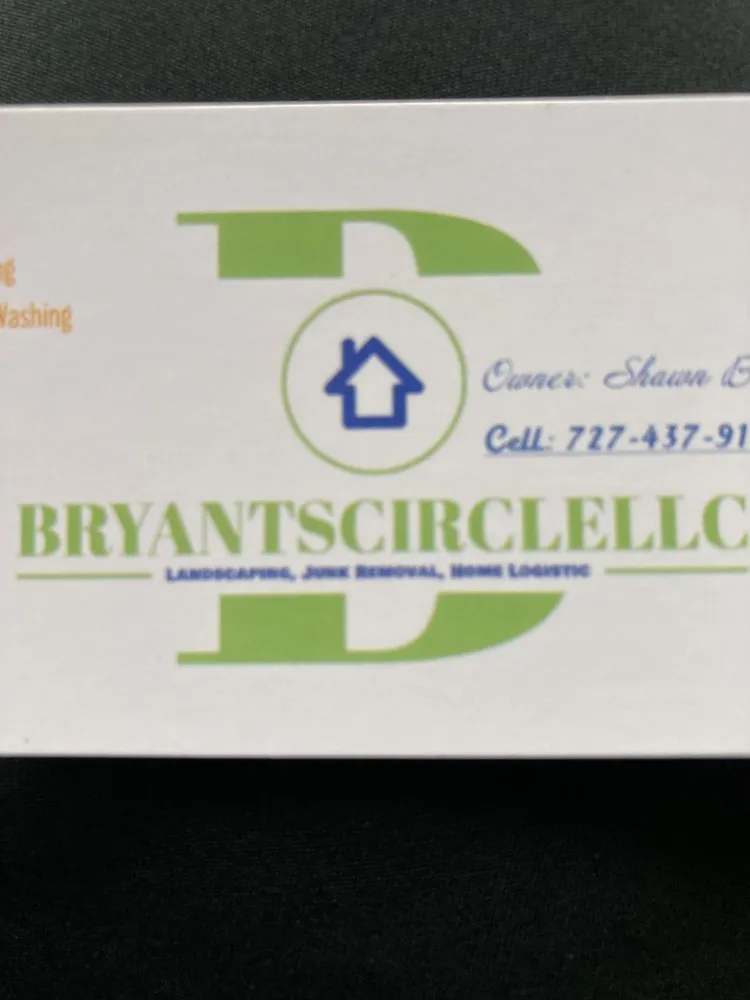 Affordable lawn mowing service with custom design in Tampa Bay, FL by Bryant’s Circle