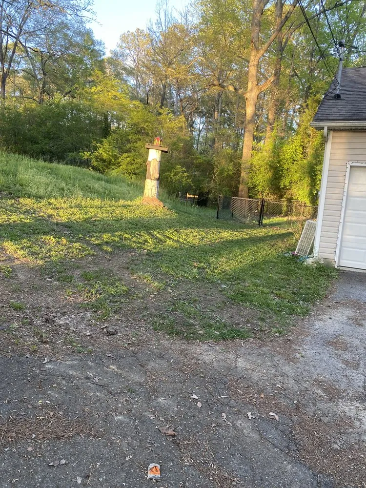 Custom garden landscaping in LaFayette, GA by Brysen’s Lawncare