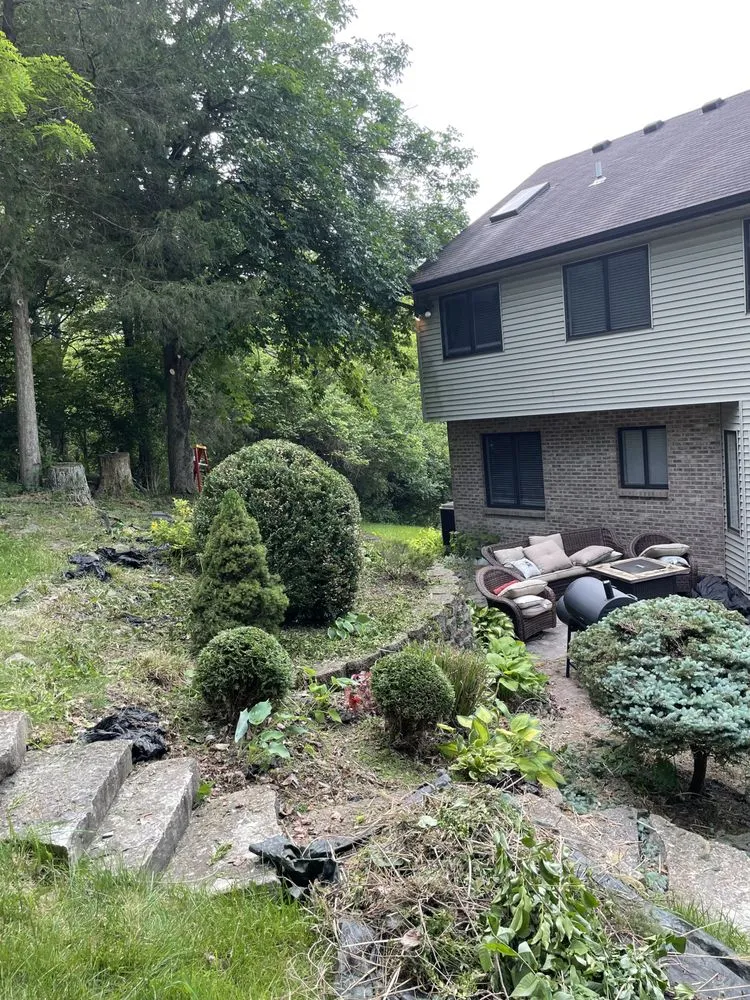 Local residential landscaping for year-round maintenance across Lawrenceburg, IN - Brysons Landscaping