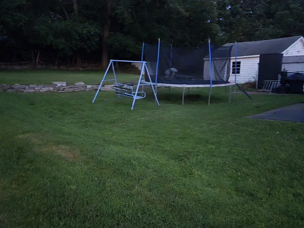 Professional garden landscaping experts serving Carlisle, IA - Bryson's Lawn Care Service