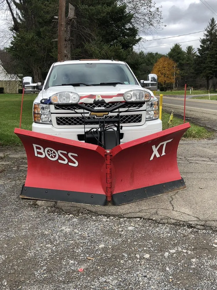 Expert outdoor landscaping experts serving Brookville, PA - B's Blooms and Landscaping