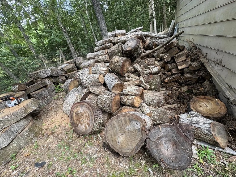 Custom garden landscaping experts serving Powhatan, VA - B’s Junk Removal And Lawn Services