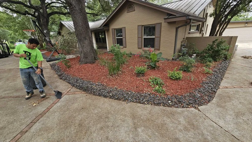 Custom outdoor landscaping experts serving San Antonio, TX - B’s Landscaping