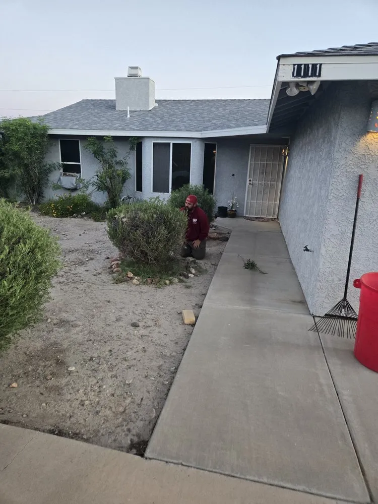 Custom yard maintenance experts serving Bullhead City, AZ - B's Landscaping Services