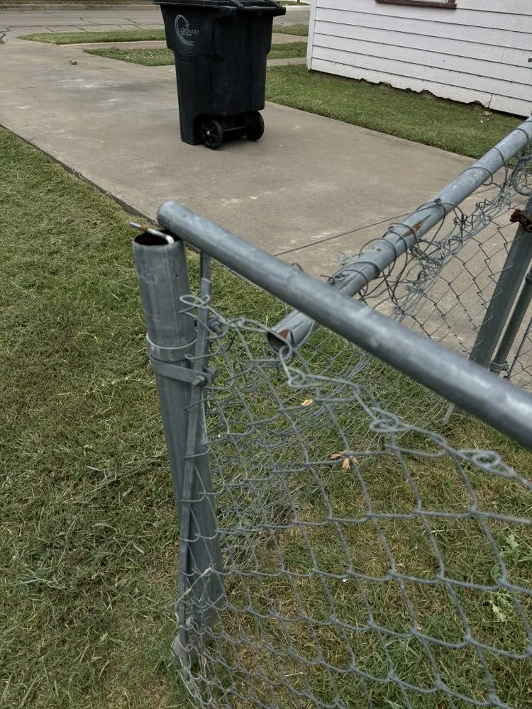 Top-rated lawn care service for residential properties across Cleburne, TX - B's Lawn Care