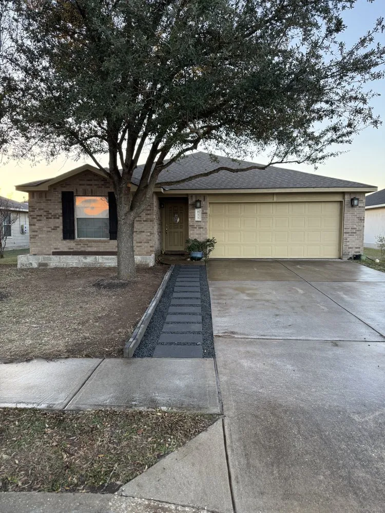 Expert landscaping services experts serving Manor, TX - BS Mowing