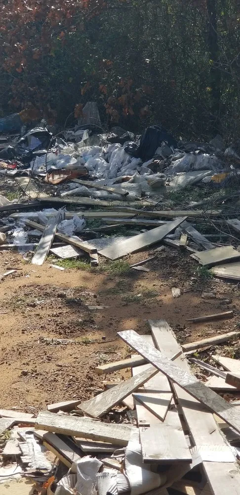 Reliable yard cleanup service in Kennedale, TX by BST Mowing