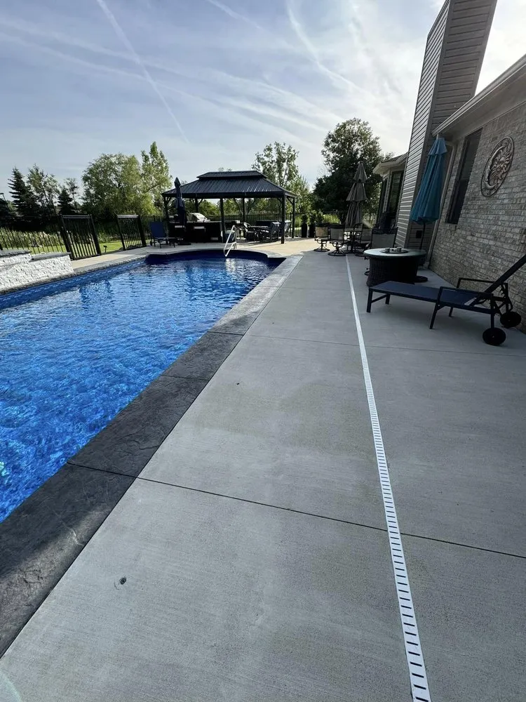 Custom lawn mowing service in Macomb, MI - BT Landscaping