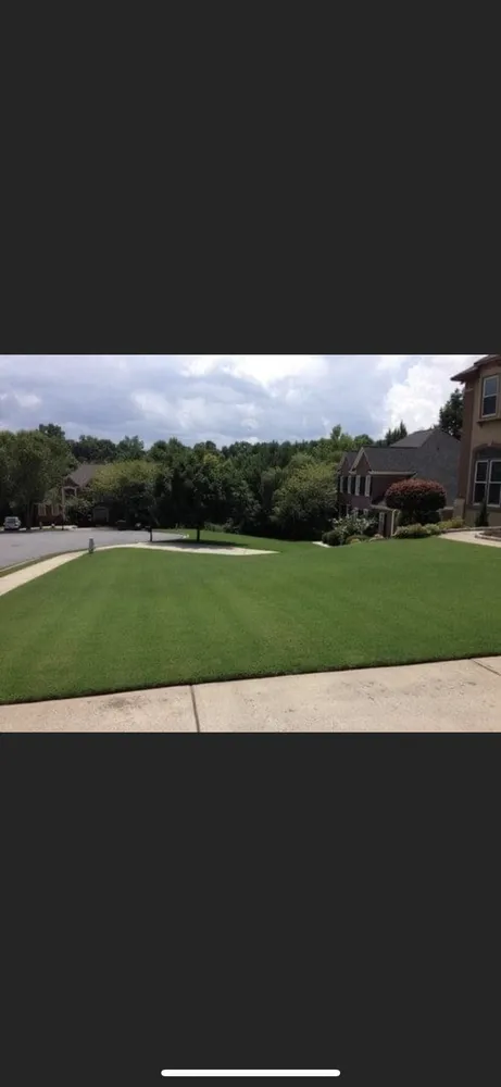 Custom garden landscaping for outdoor upgrades across Van Buren, AR - B&T Mowing