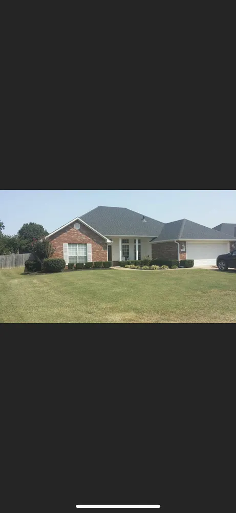 Reliable garden landscaping experts serving Van Buren, AR - B&T Mowing