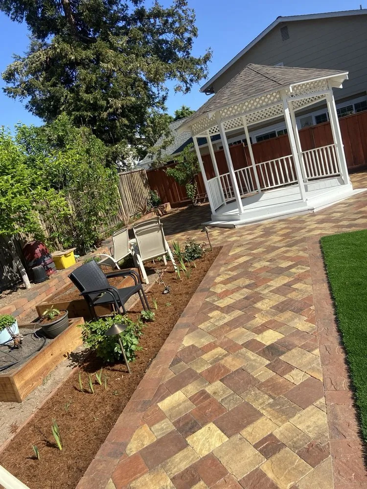 Local yard maintenance for homes in San Jose, CA by BTR Lands Caping