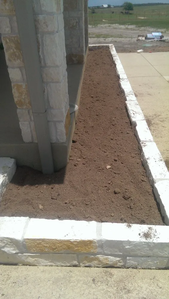 Custom lawn mowing service in Liberty Hill, TX - Bubba's Dirt