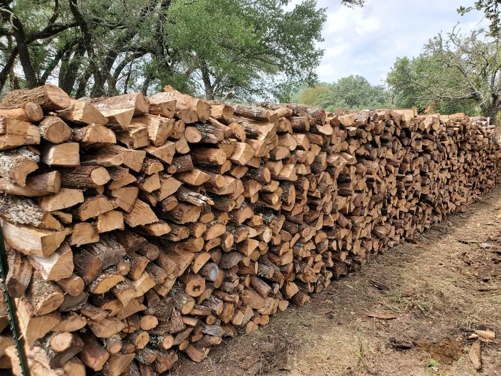 Custom landscape design for beautiful yards across Liberty Hill, TX - Bubba's Dirt