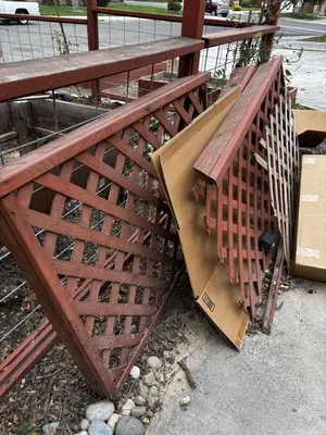 Bubba’s Junk Reamoval Logo