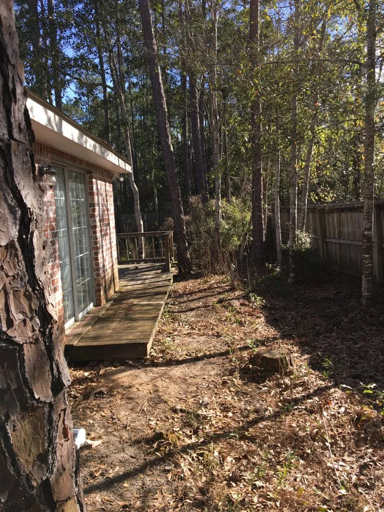 Reliable lawn care service in Bay St. Louis, MS - Bubba's Lawn Care and More