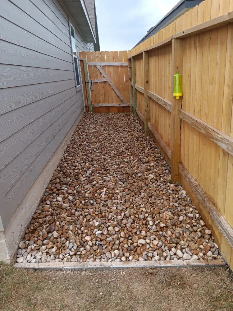 Reliable landscape installation experts serving Lockhart, TX - Bubba’s Lawn Solutions