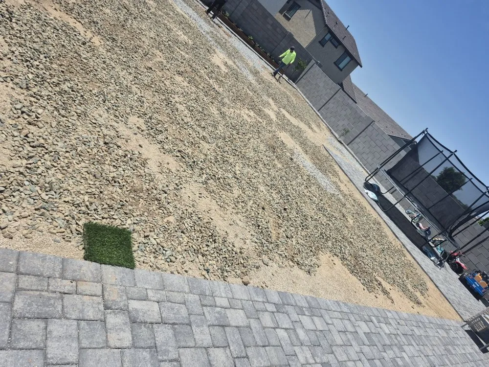 Reliable lawn care service experts serving Phoenix, AZ - Bubios Landscaping