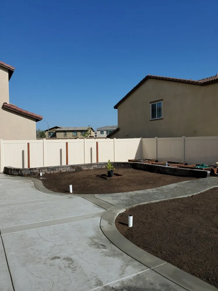 Local lawn care service experts serving Murrieta, CA - Buchanan Landscape