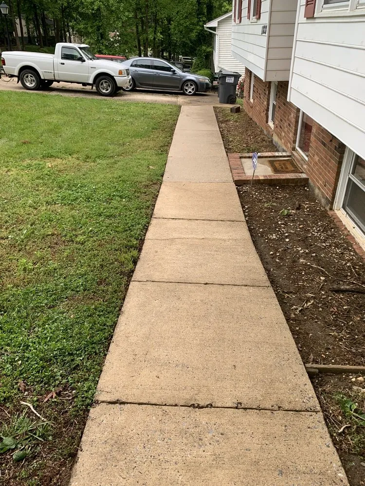 Expert outdoor landscaping experts serving Spotsylvania Courthouse, VA - Buchanan Lawn Care