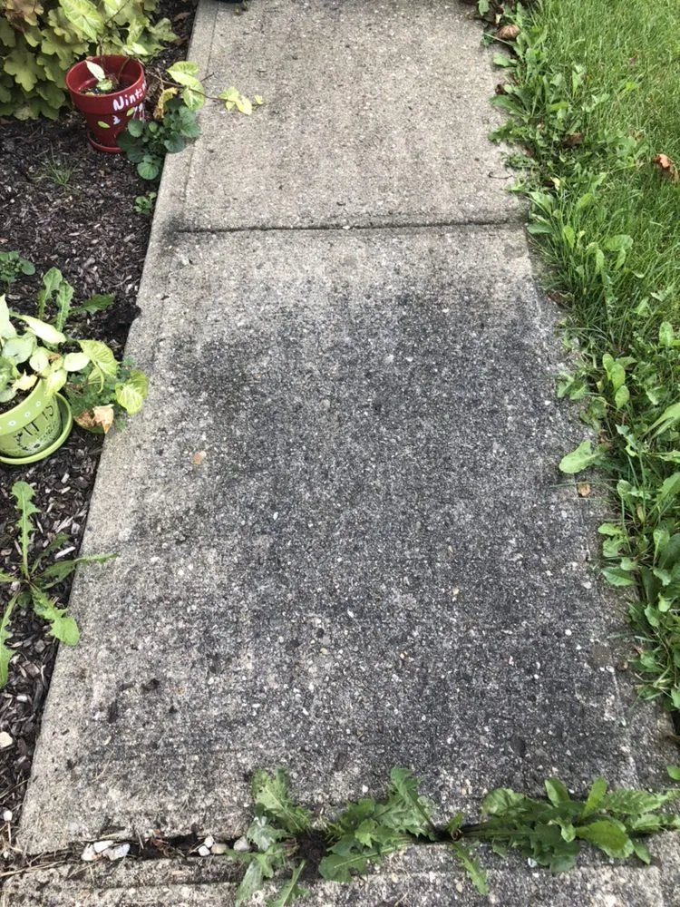 Affordable lawn care service in Greenfield, IN - Buck Creek Grounds Maintenance