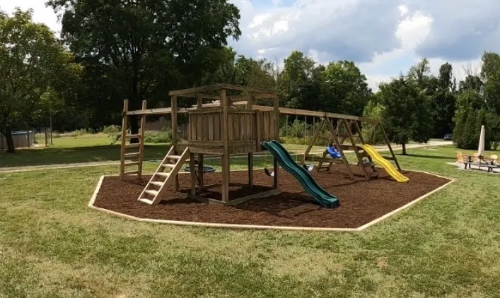 Trusted garden landscaping experts serving Jeffersonville, IN - Bucketz Landscape