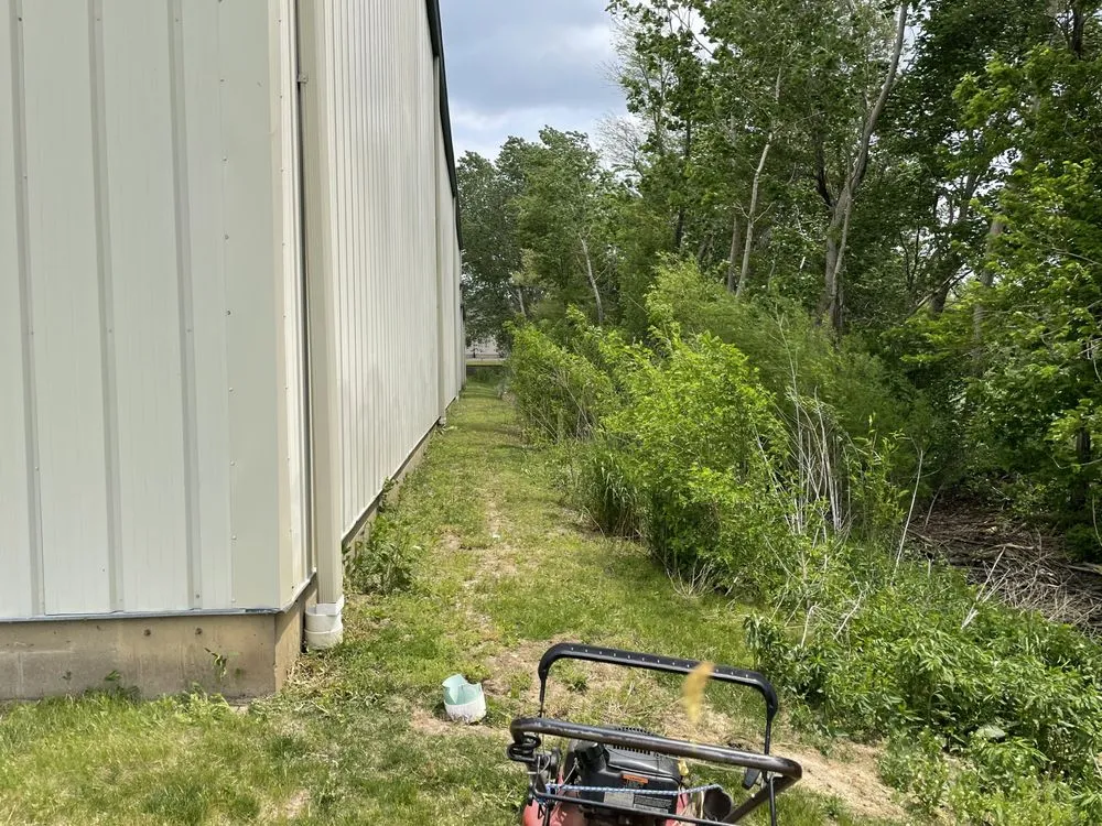 Trusted lawn care service for outdoor upgrades across West Peoria, IL - Buckley’s Mowing Service