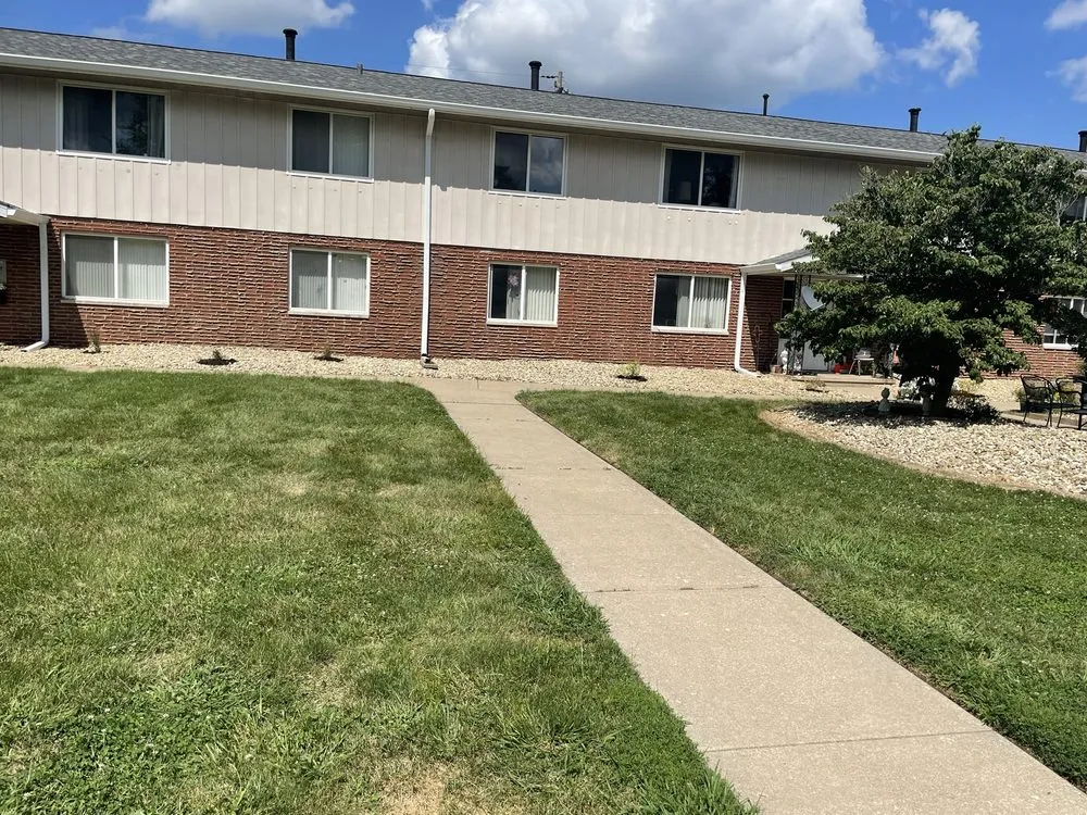 Custom yard cleanup service in West Peoria, IL - Buckley’s Mowing Service