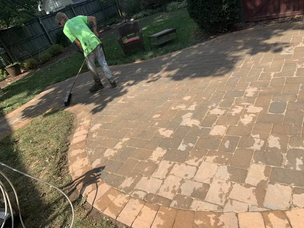 Affordable lawn mowing service experts serving Stephens City, VA - Buck's Diversified Services